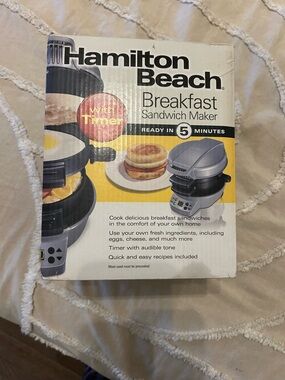 Hamilton Beach Gray and Black Breakfast Sandwich Maker with Timer